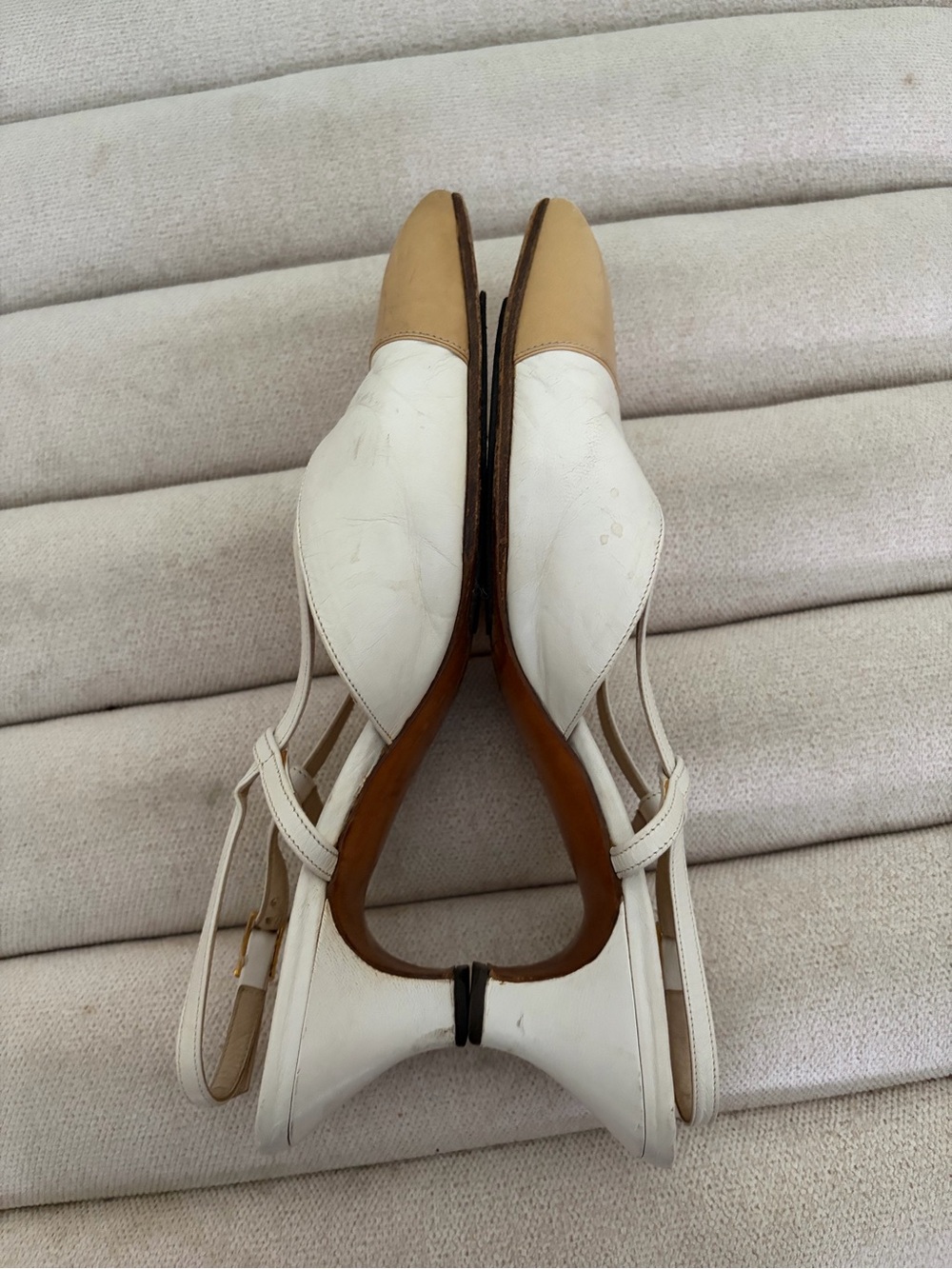 CHANEL Designer Vintage Kitten Slingback Cap Toe Heels White Size 36.5 37 6.5 7 - Picture 9 of 15